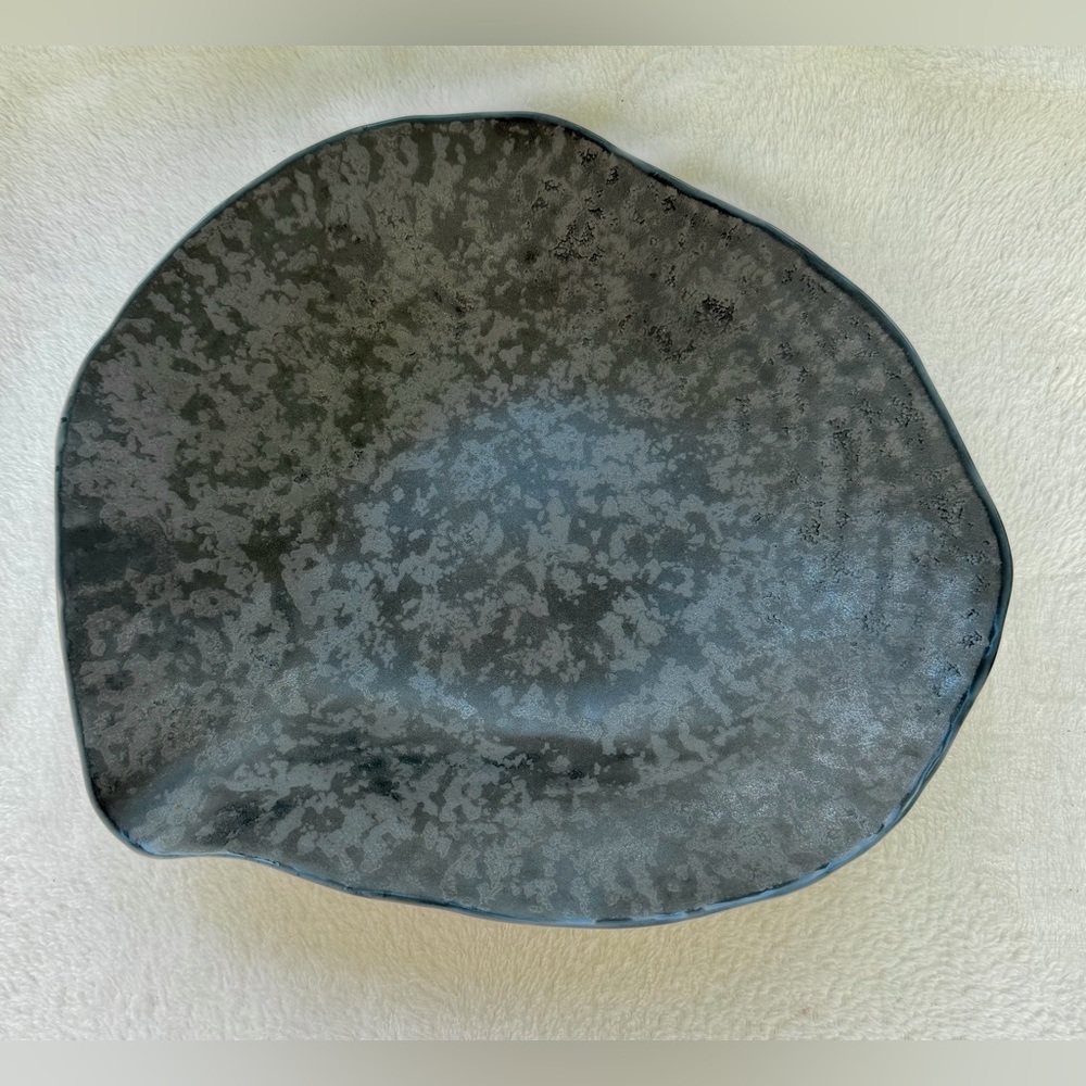 Foorer Indulge No. 8 Porcelain Dinner Plate Graphite Grey Silver Textured - Picture 5 of 8